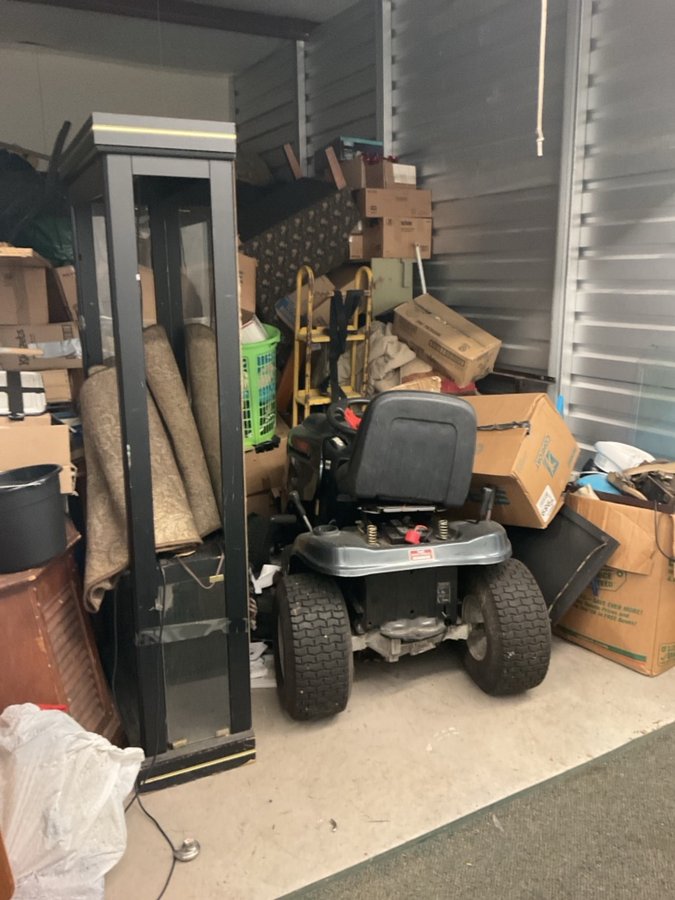 10 x 20 storage unit in South Euclid, OH