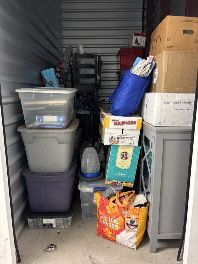 5 x 10 storage unit in Royersford, PA
