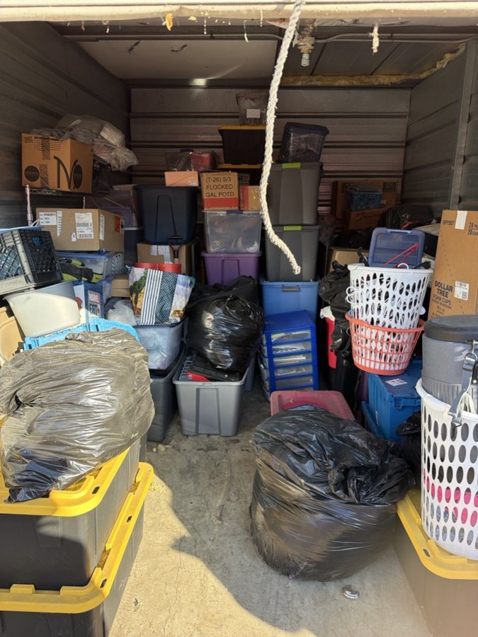 10 x 15 storage unit in Fraser, MI