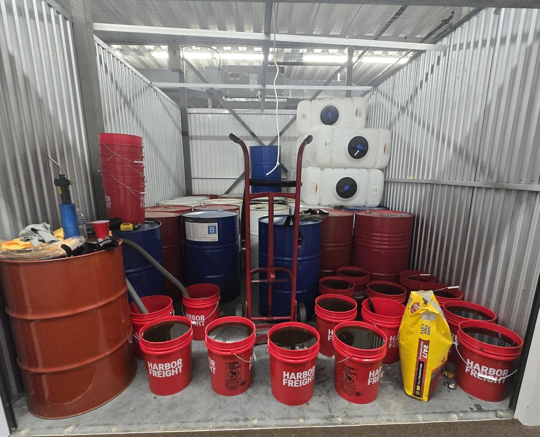 10 x 15 storage unit in Lenexa, KS