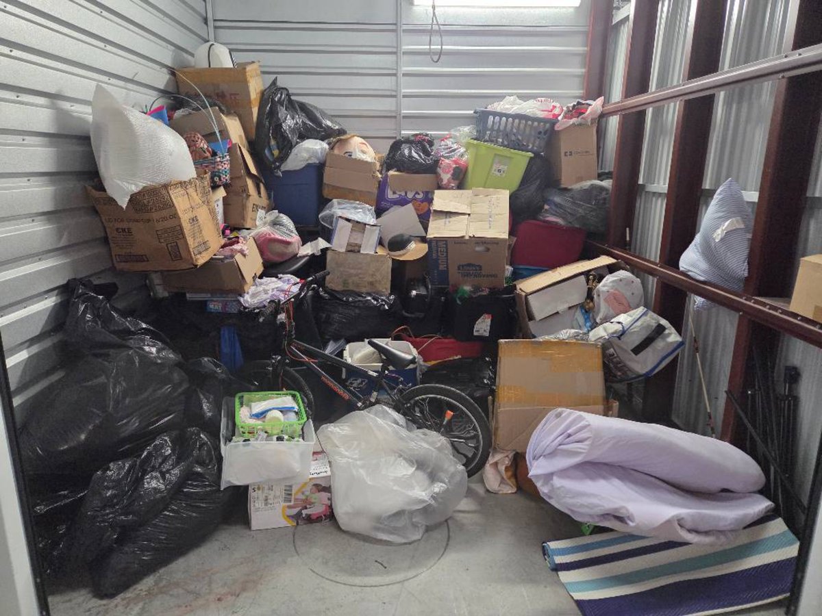 10 x 10 storage unit in Norfolk, VA