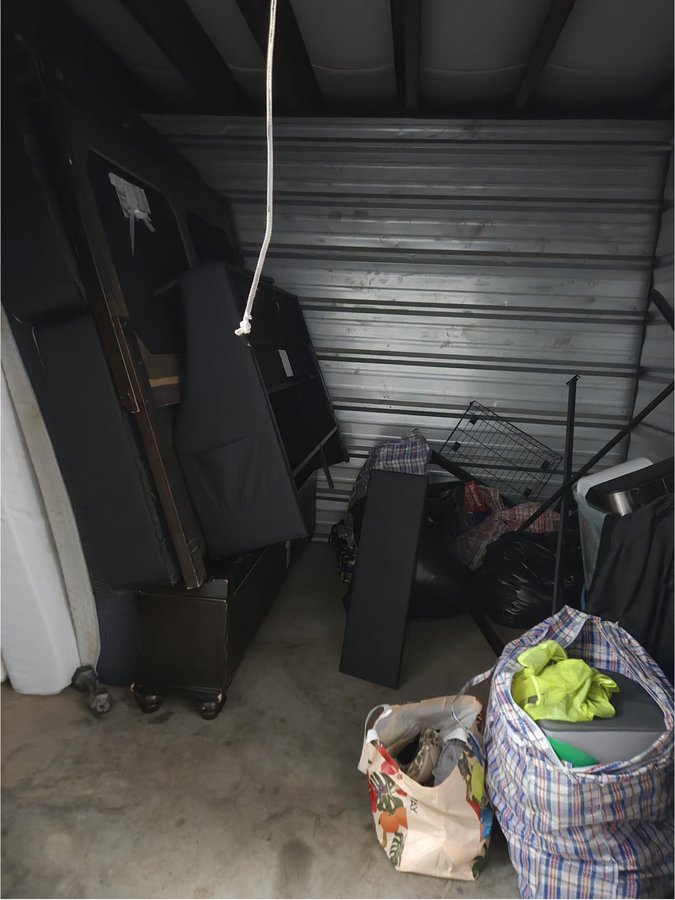 10 x 10 storage unit in Avenel, NJ