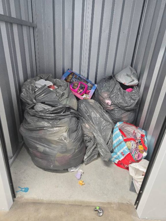 5 x 5 storage unit in Naperville, IL