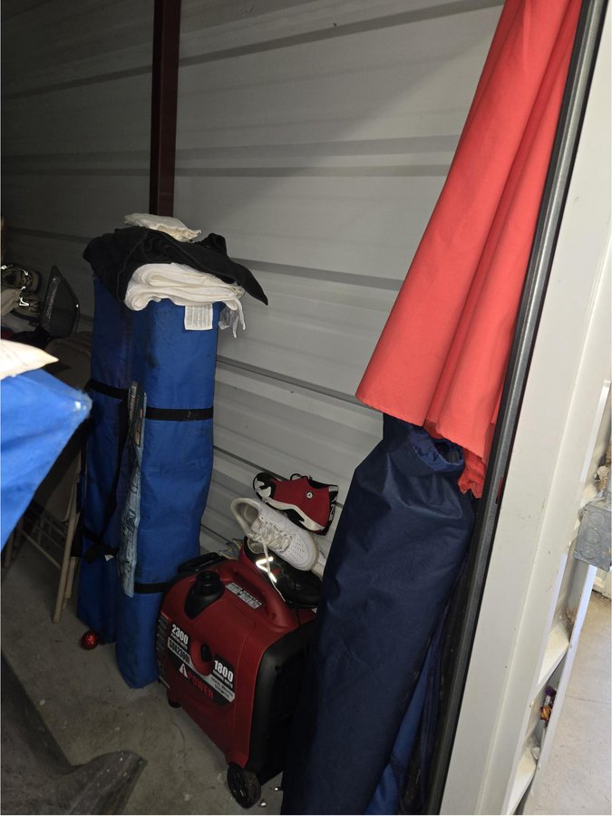 5 x 15 storage unit in Avenel, NJ