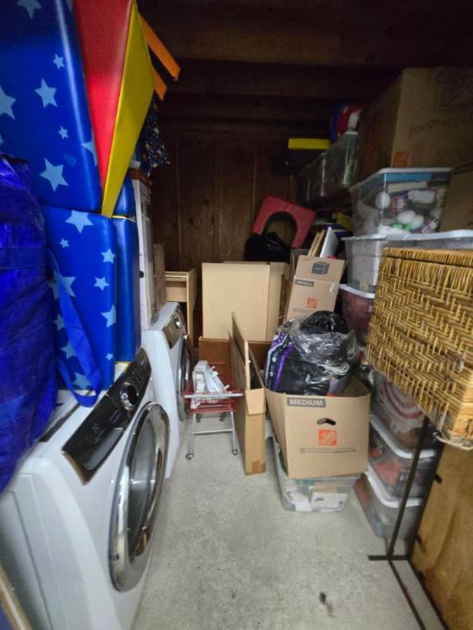 8 x 10 storage unit in Berkeley, CA