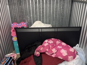 5 x 5 storage unit in Dale City, VA