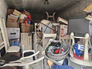 10 x 22 storage unit in Hallandale, FL