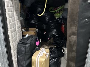 10 x 10 storage unit in Fraser, MI