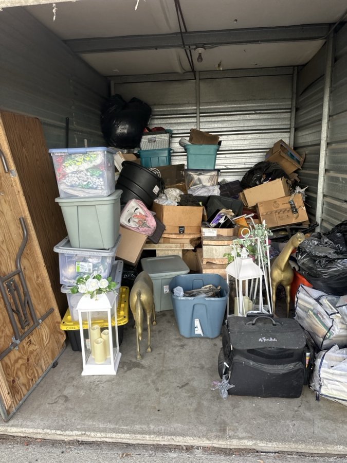 10 x 15 storage unit in Fraser, MI