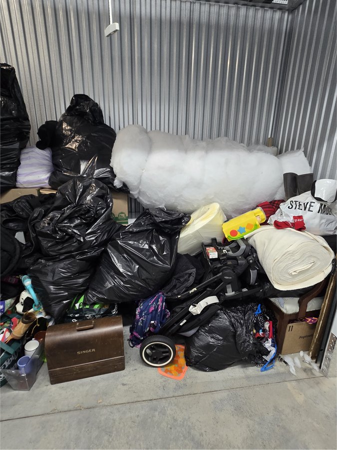10 x 5 storage unit in Cedar Knolls, NJ