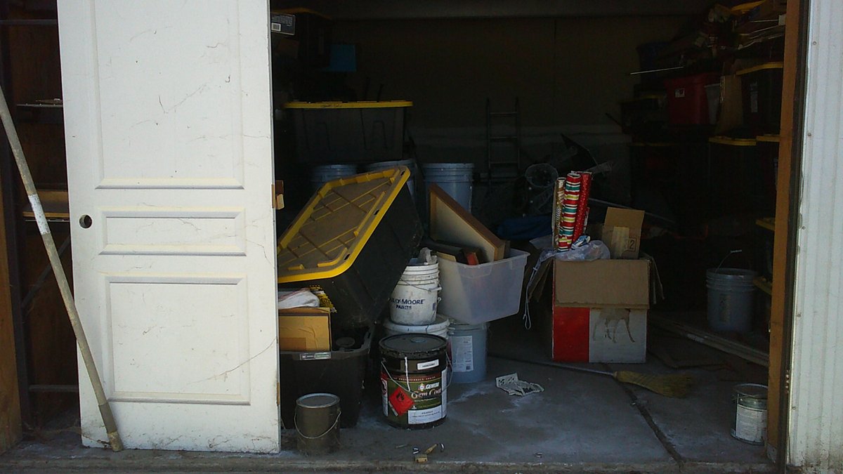 15 x 20 storage unit in Visalia, CA