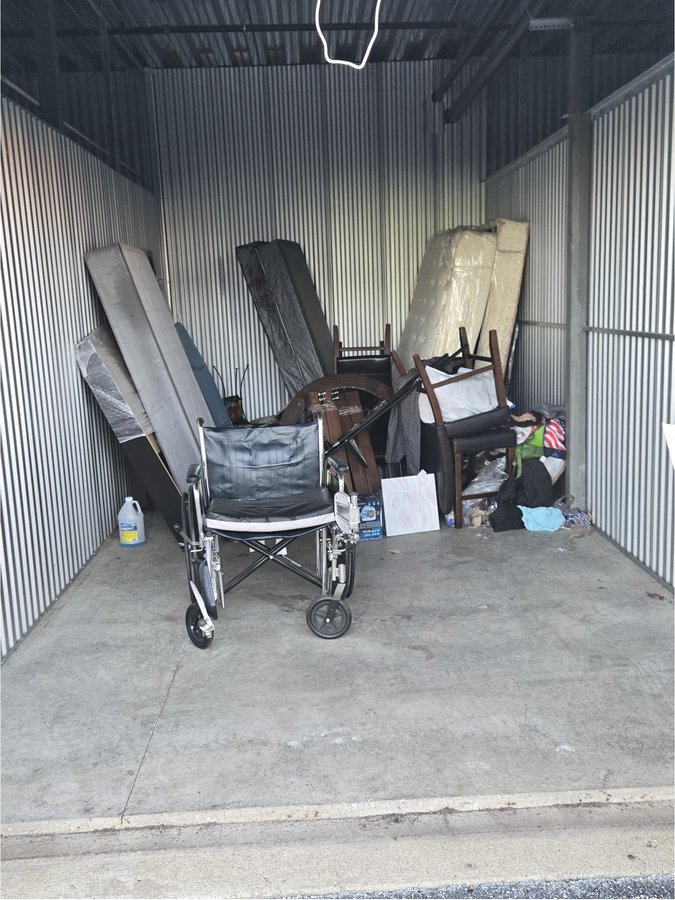 10 x 20 storage unit in Country Club Hills, IL