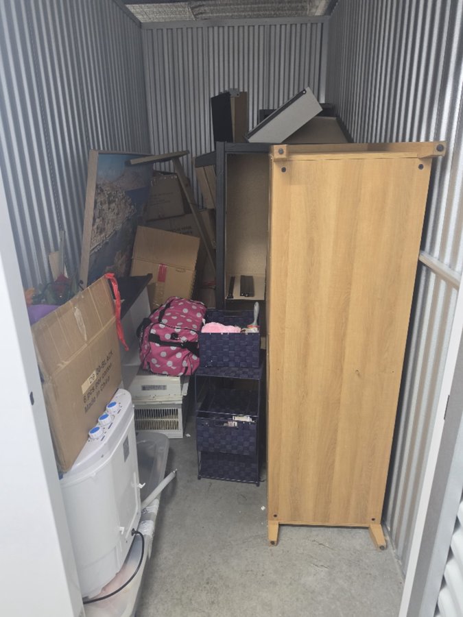 5 x 10 storage unit in Newark, NJ
