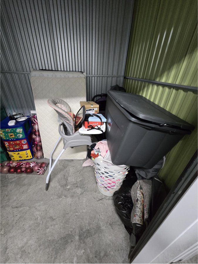 10 x 5 storage unit in Allentown, PA
