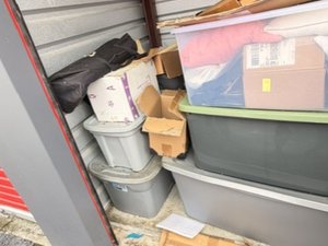 5 x 5 storage unit in Orlando, FL