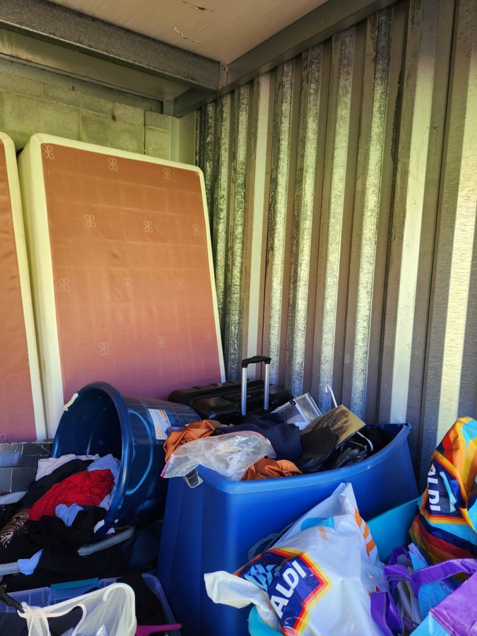 10 x 10 storage unit in Warren, OH