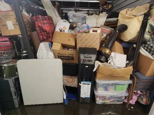 10 x 15 unit in Pensacola