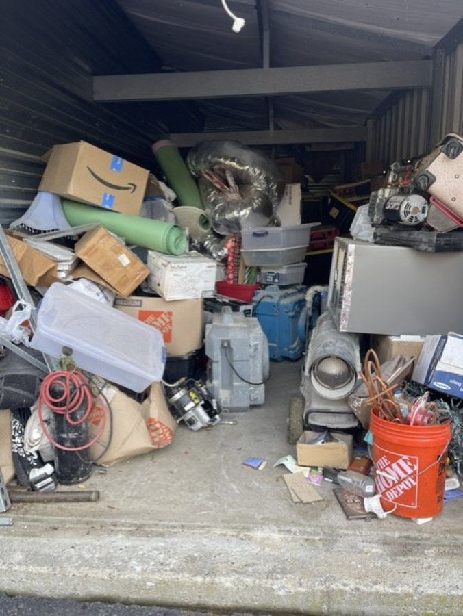 10 x 30 storage unit in Holbrook, MA