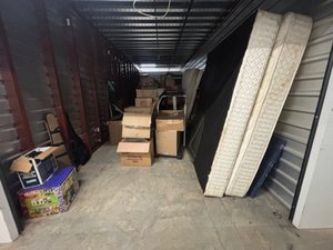 10 x 30 storage unit in Austell, GA