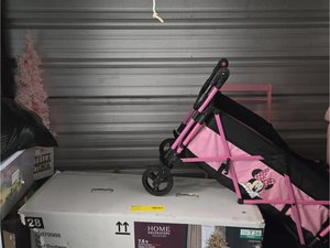 5 x 10 storage unit in Avenel, NJ
