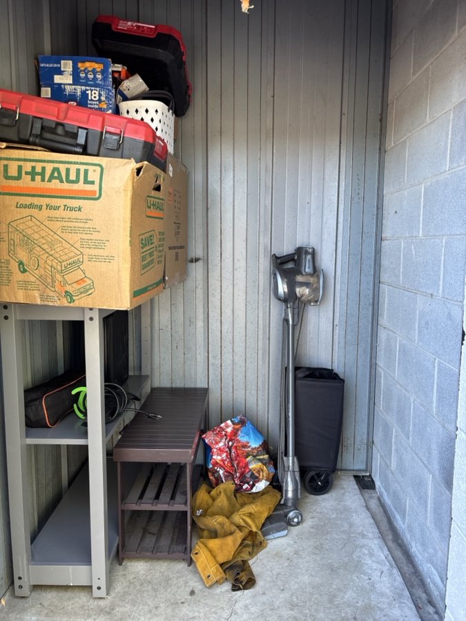 5 x 5 storage unit in Whitehall, PA