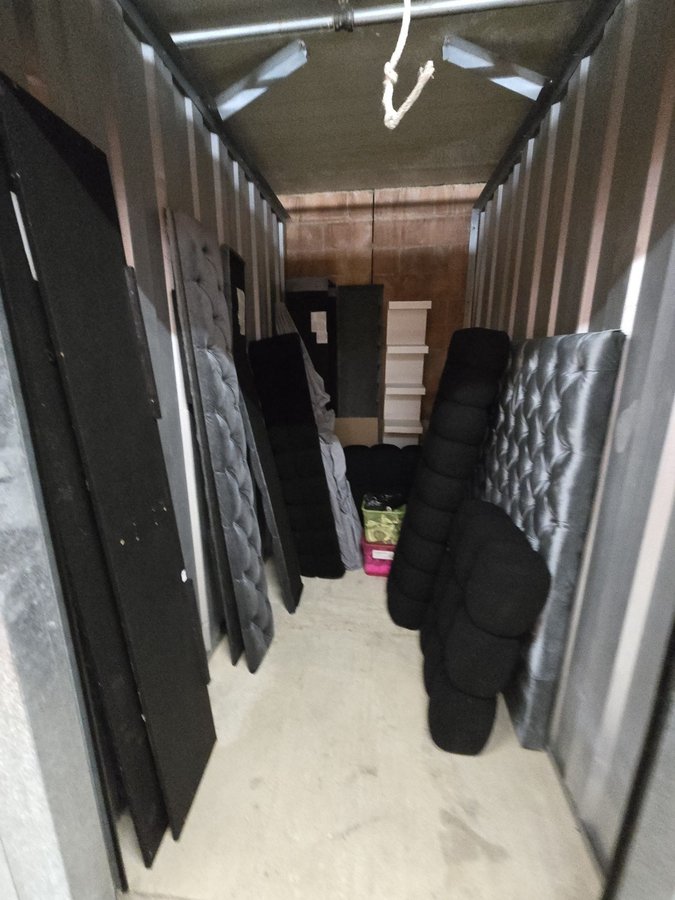 5 x 10 storage unit in Silver Spring, MD