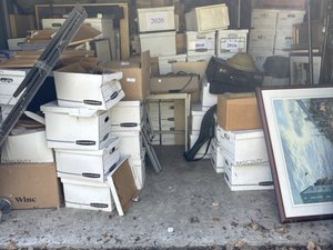 15 x 20 storage unit in Whitehall, PA
