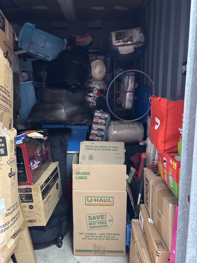 10 x 10 storage unit in Whitehall, PA