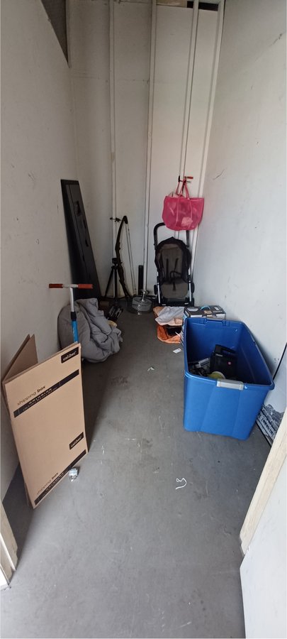 5 x 10 storage unit in Port St Lucie, FL