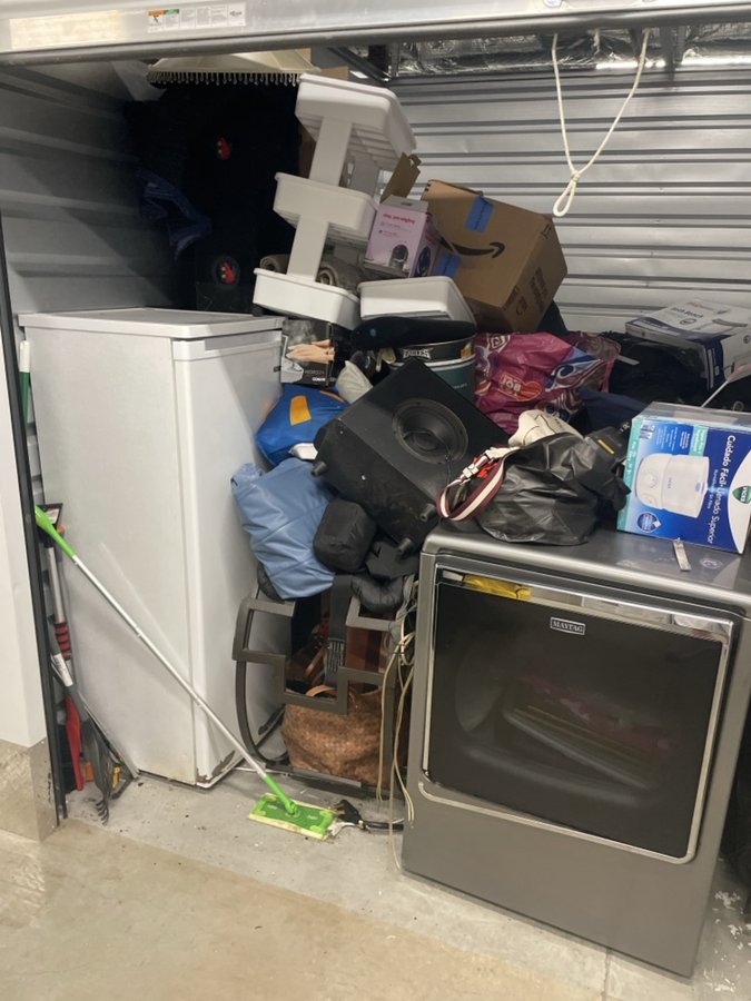 10 x 10 storage unit in Hatboro, PA