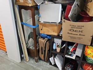 10 x 5 storage unit in West Haven, CT