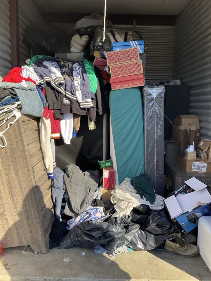 7 x 10 storage unit in Indianapolis, IN