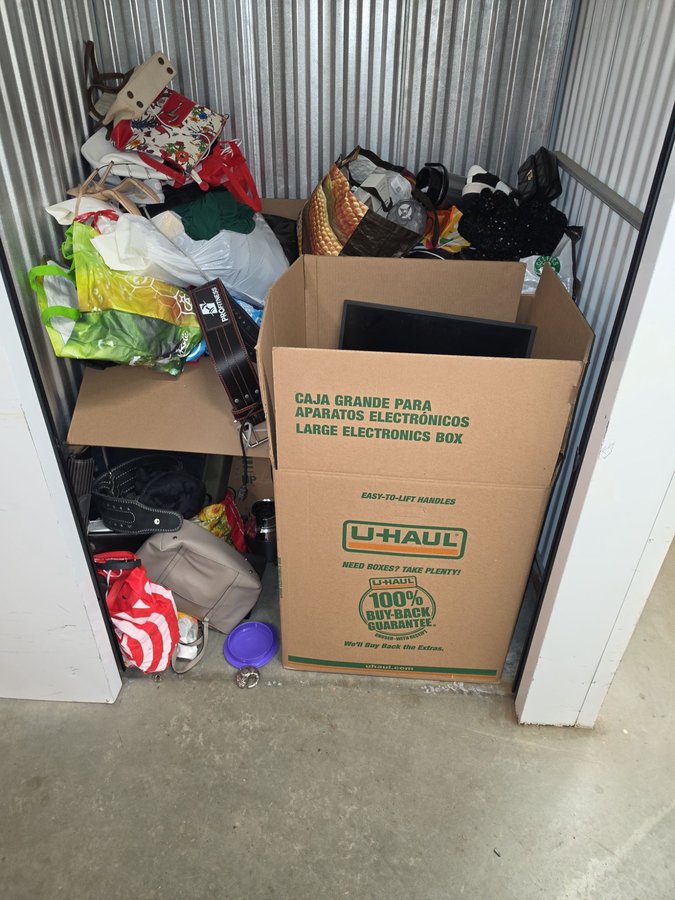 5 x 5 storage unit in West Haven, CT