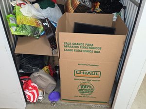5 x 5 storage unit in West Haven, CT