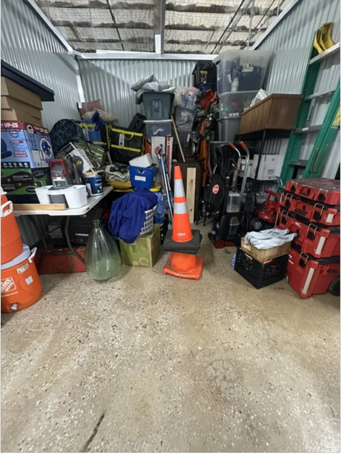 10 x 10 storage unit in Springfield, NJ