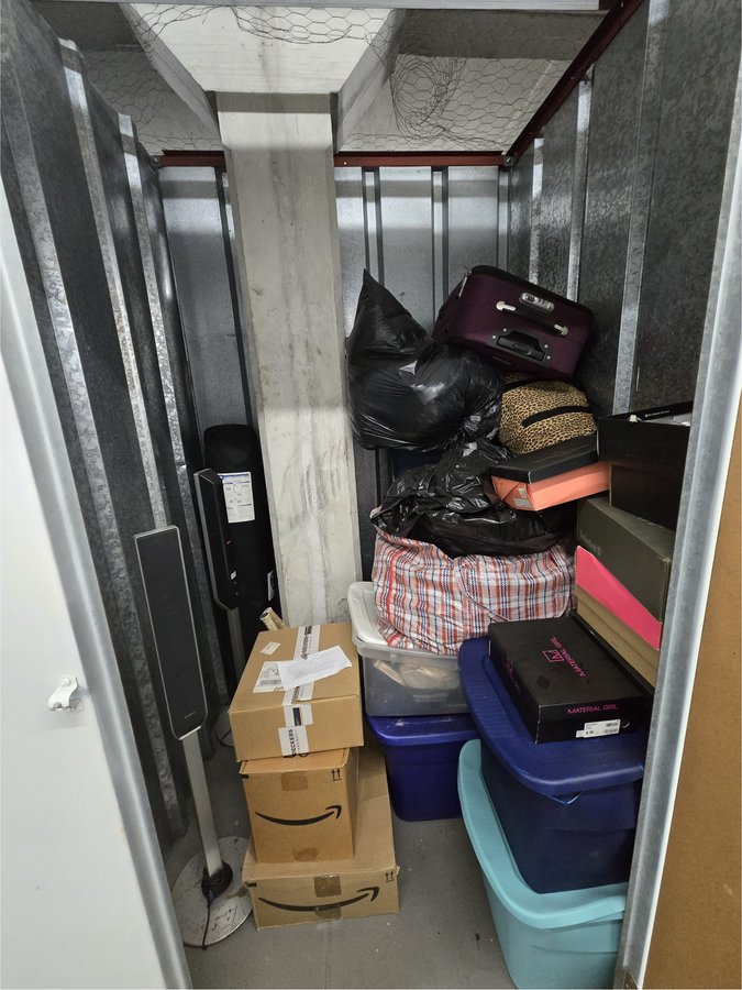 5 x 5 storage unit in Harrison, NJ