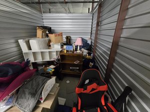 10 x 15 storage unit in Atlanta, GA