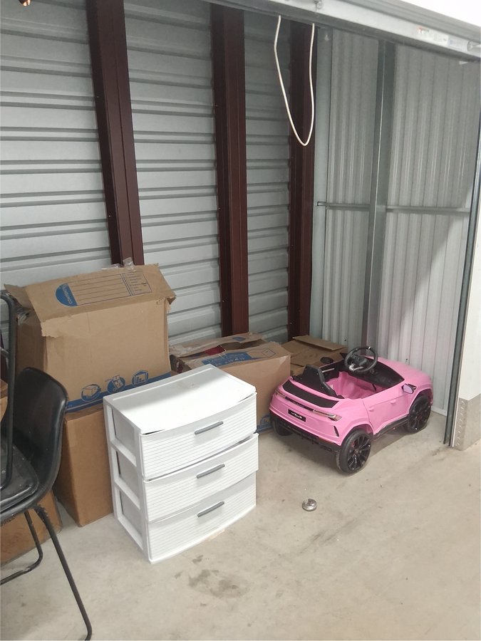 5 x 10 storage unit in Beltsville, MD