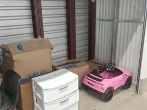 5 x 10 storage unit in Beltsville, MD