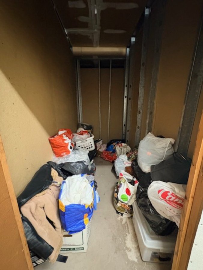 5 x 10 storage unit in South Windsor, CT