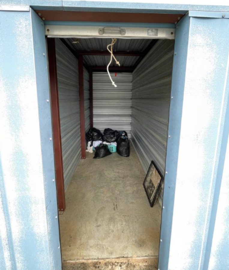 5 x 12 storage unit in Cowpens, SC