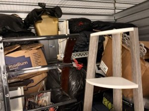 10 x 10 storage unit in Orlando, FL