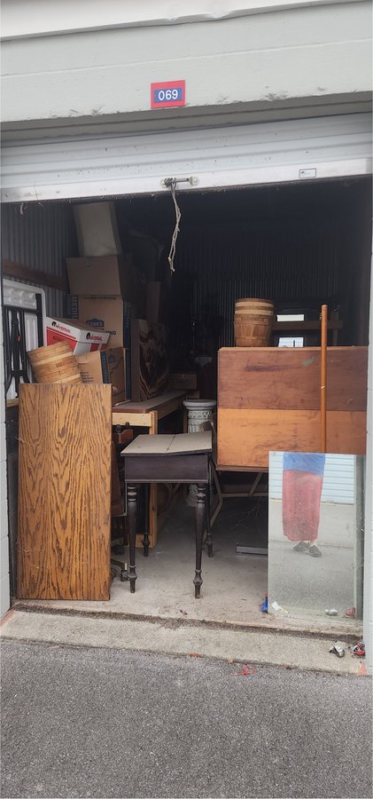 8 x 15 storage unit in Springfield, TN