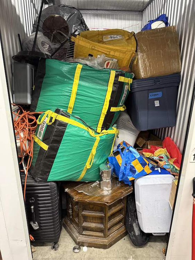5 x 8 storage unit in West New York, NJ