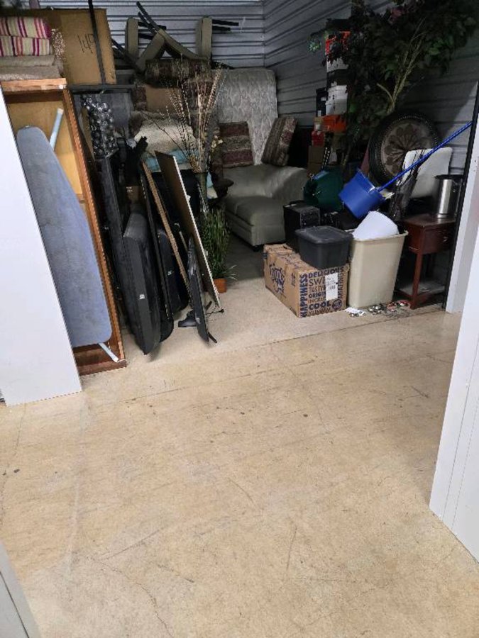 10 x 15 storage unit in Athens, GA