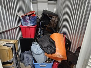 5 x 10 storage unit in Albany, NY