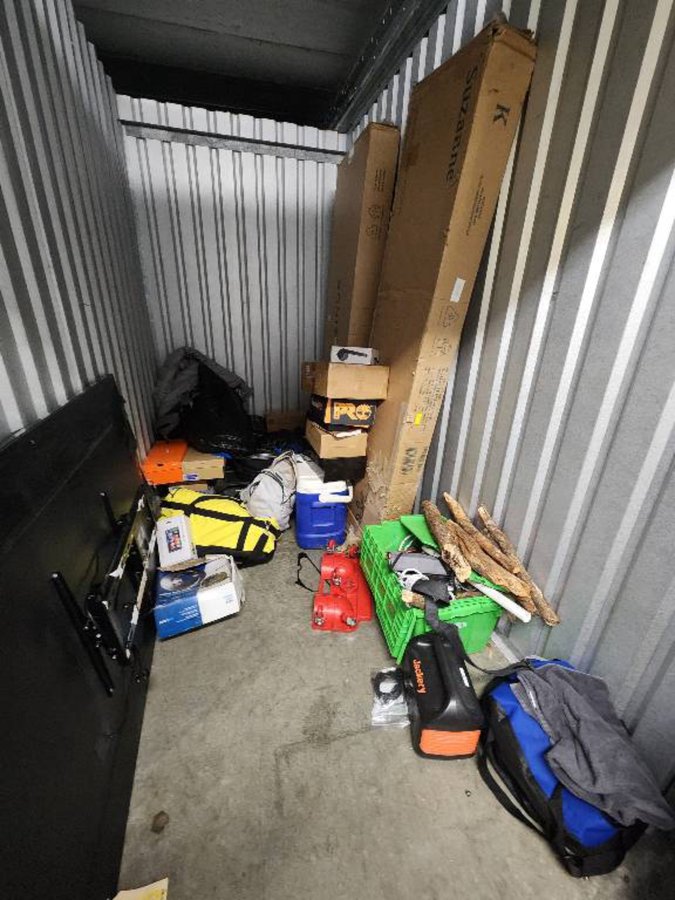 5 x 10 storage unit in Riverdale, GA