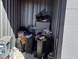 5 x 10 storage unit in Lombard, IL