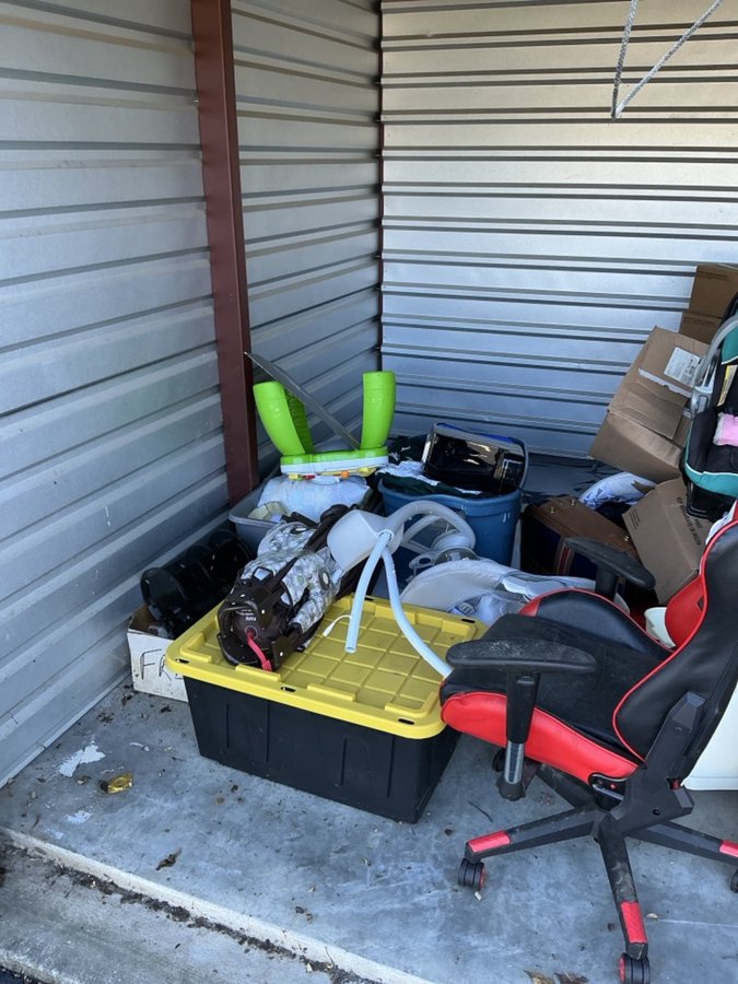 10 x 10 storage unit in Ephrata, PA