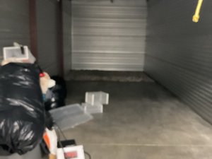 10 x 30 storage unit in Indianapolis, IN